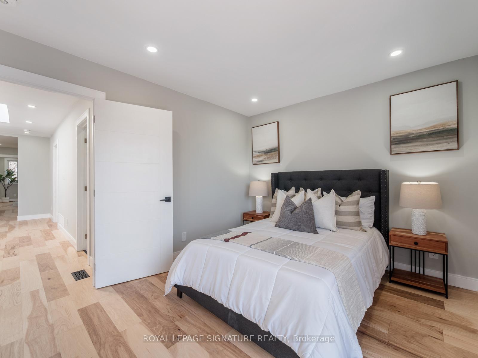 Photo 27 of 201 Gledhill Avenue, Toronto, Woodbine-Lumsden — HOMEH