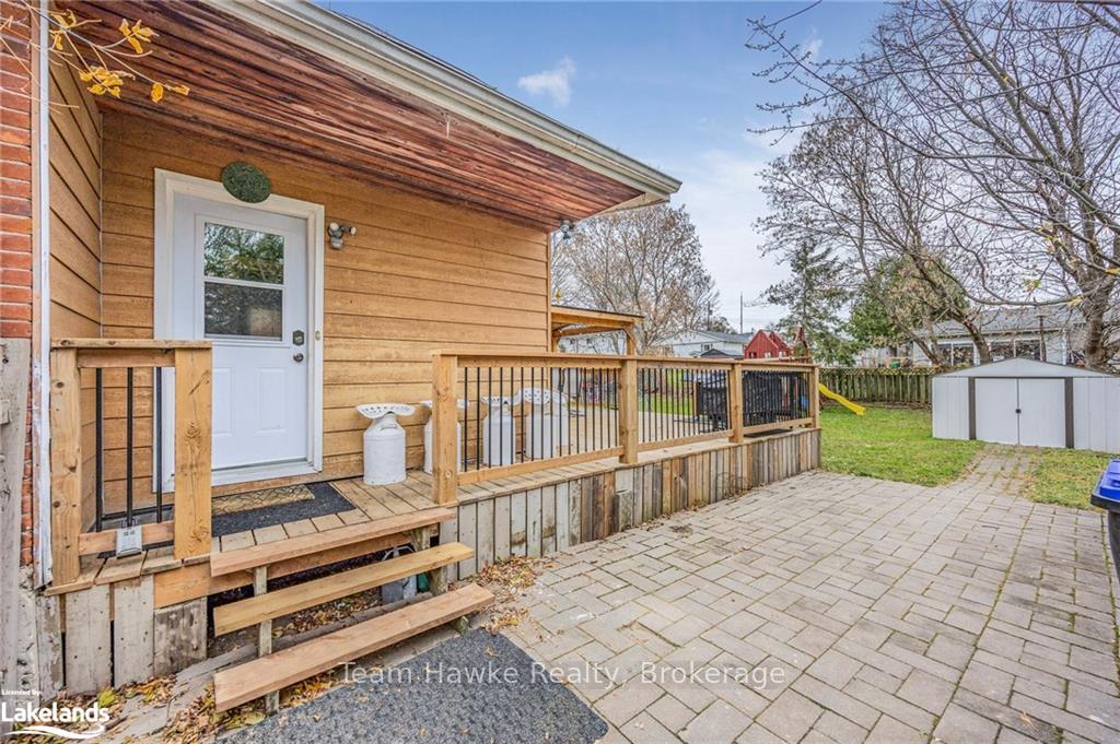 Photo 2 of 501 Talbot Street, Tay, Port McNicoll — HOMEH