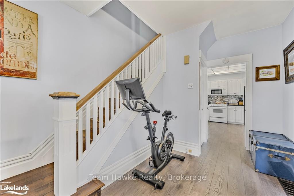 Photo 3 of 501 Talbot Street, Tay, Port McNicoll — HOMEH
