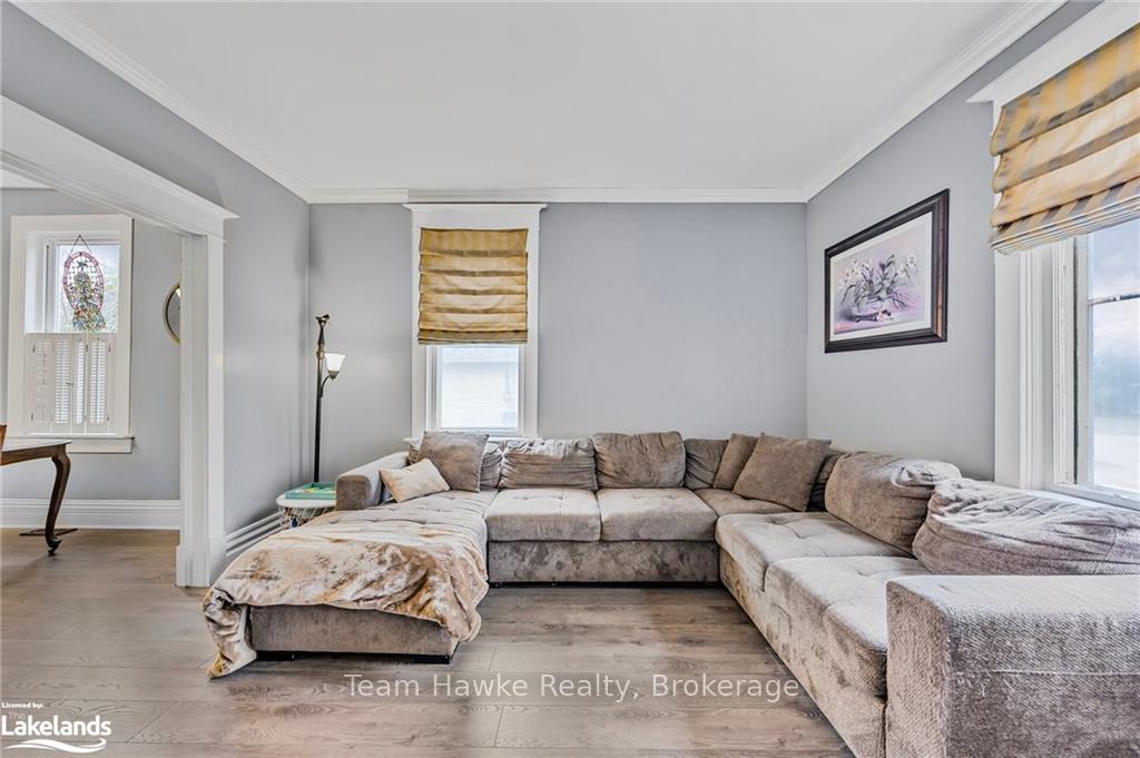 Photo 5 of 501 Talbot Street, Tay, Port McNicoll — HOMEH