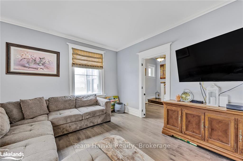 Photo 6 of 501 Talbot Street, Tay, Port McNicoll — HOMEH