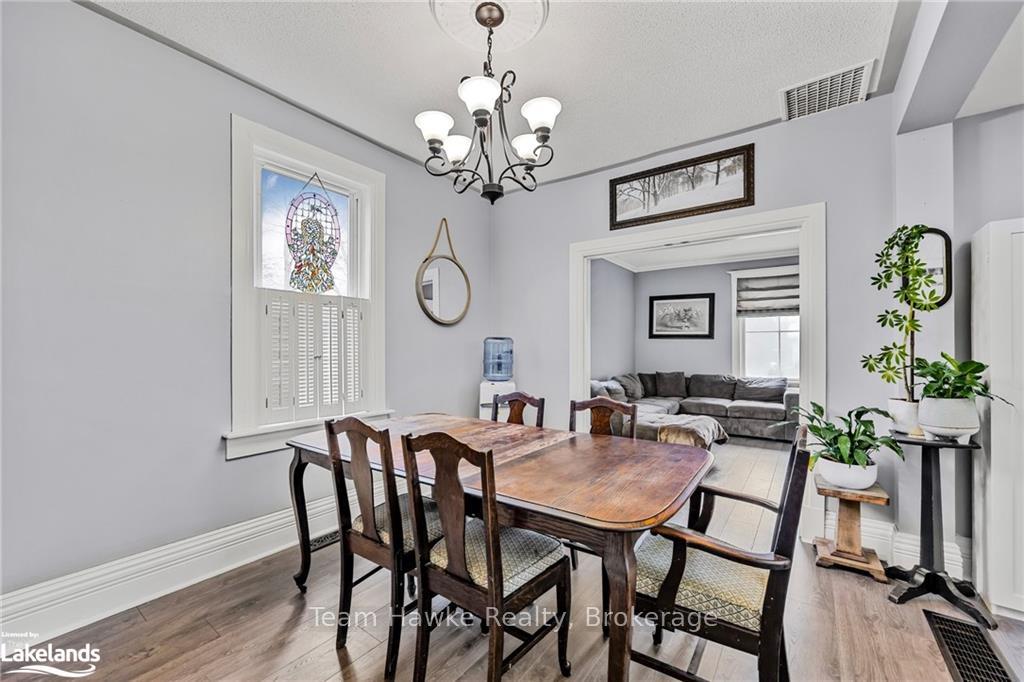 Photo 10 of 501 Talbot Street, Tay, Port McNicoll — HOMEH
