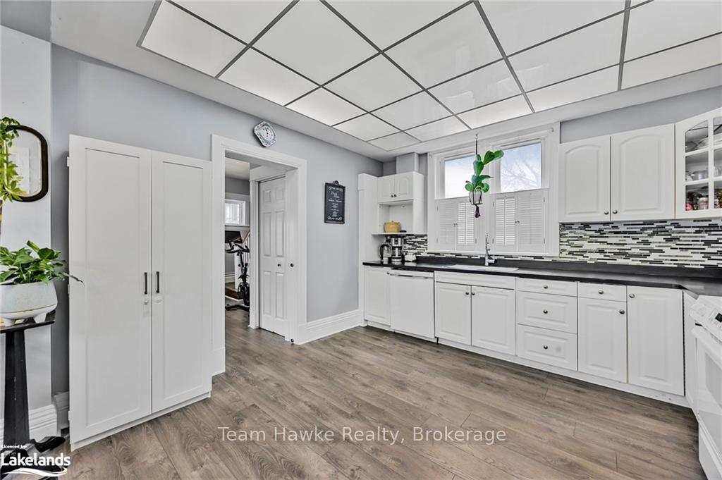 Photo 12 of 501 Talbot Street, Tay, Port McNicoll — HOMEH