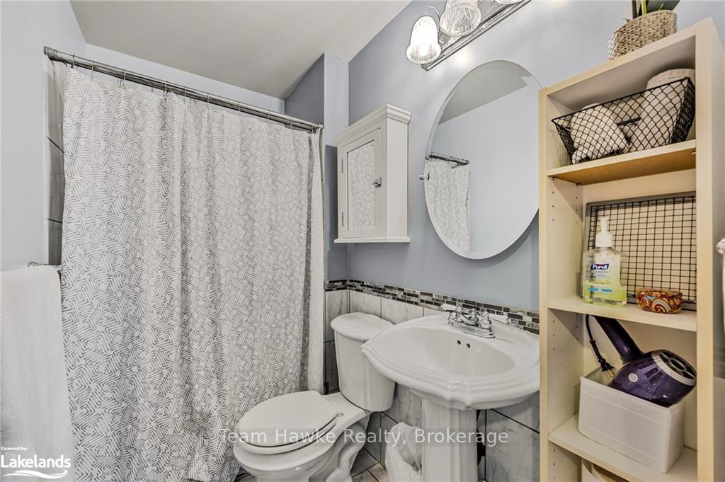 Photo 24 of 501 Talbot Street, Tay, Port McNicoll — HOMEH
