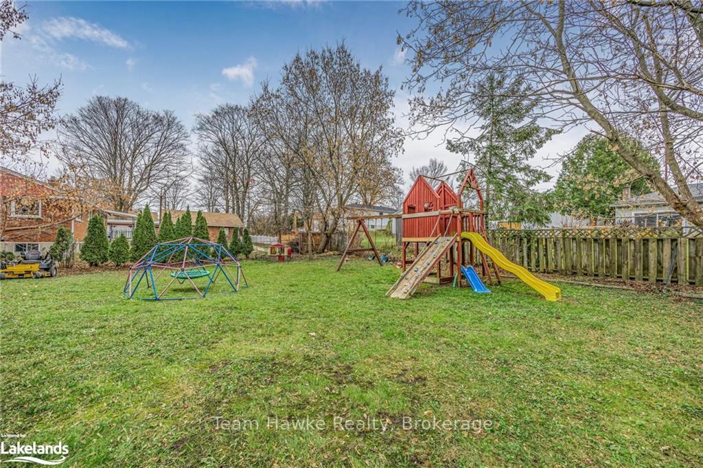Photo 32 of 501 Talbot Street, Tay, Port McNicoll — HOMEH