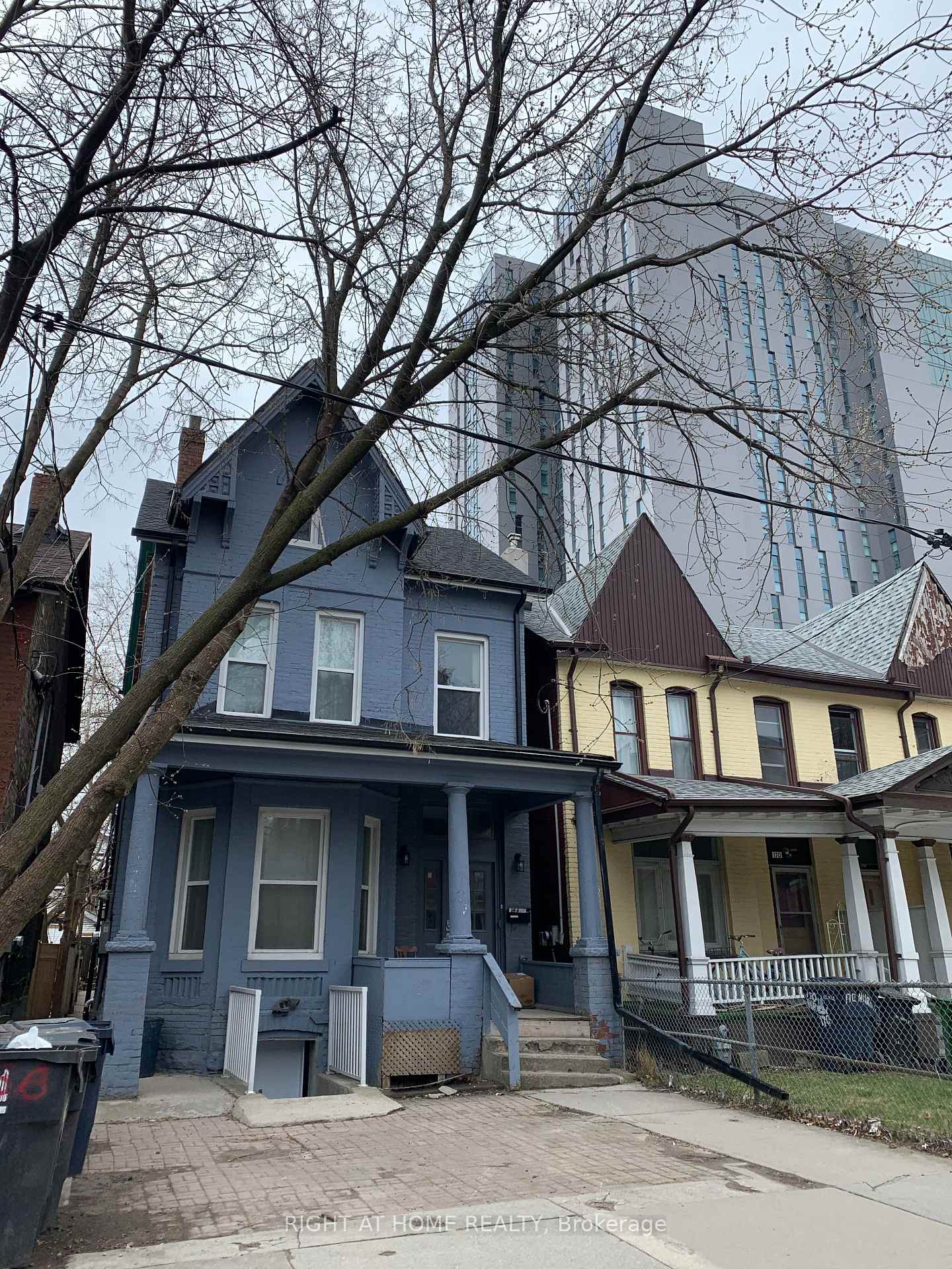 Photo 1 of Unit 1, 168 Huron Street, Toronto, Kensington-Chinatown — HOMEH