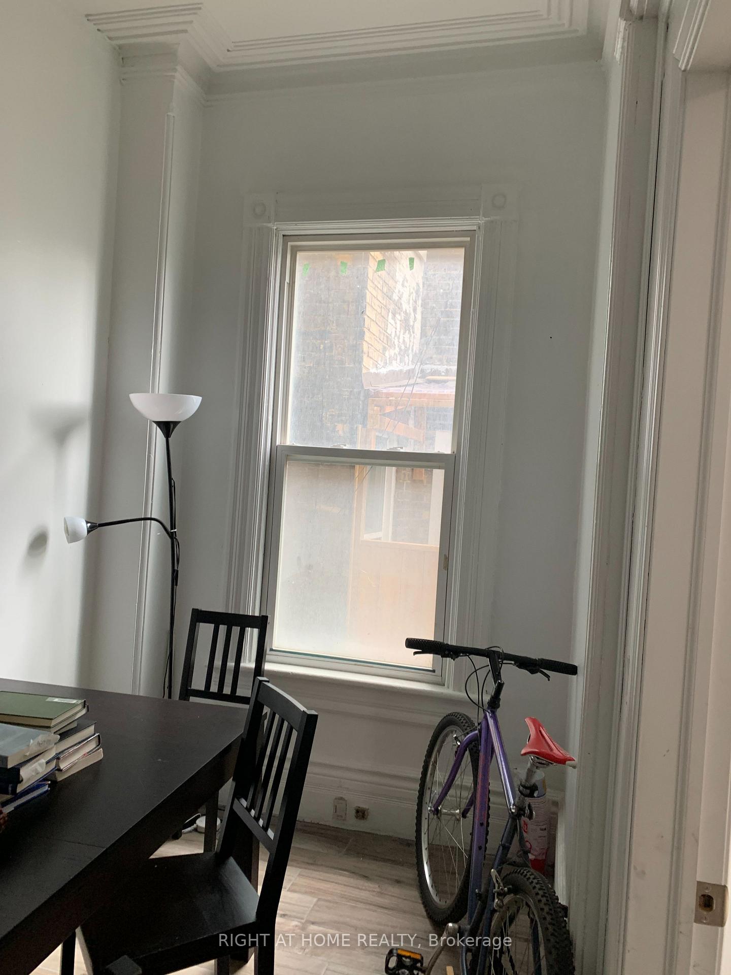 Photo 5 of Unit 1, 168 Huron Street, Toronto, Kensington-Chinatown — HOMEH