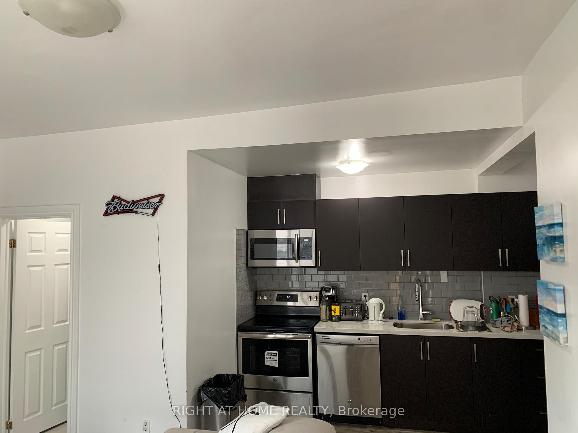 Photo 7 of Unit 1, 168 Huron Street, Toronto, Kensington-Chinatown — HOMEH