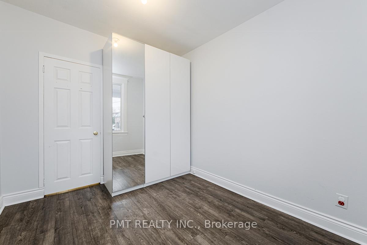 Photo 10 of Unit Main, 863 Pape Avenue, Toronto, Danforth Village-East York — HOMEH