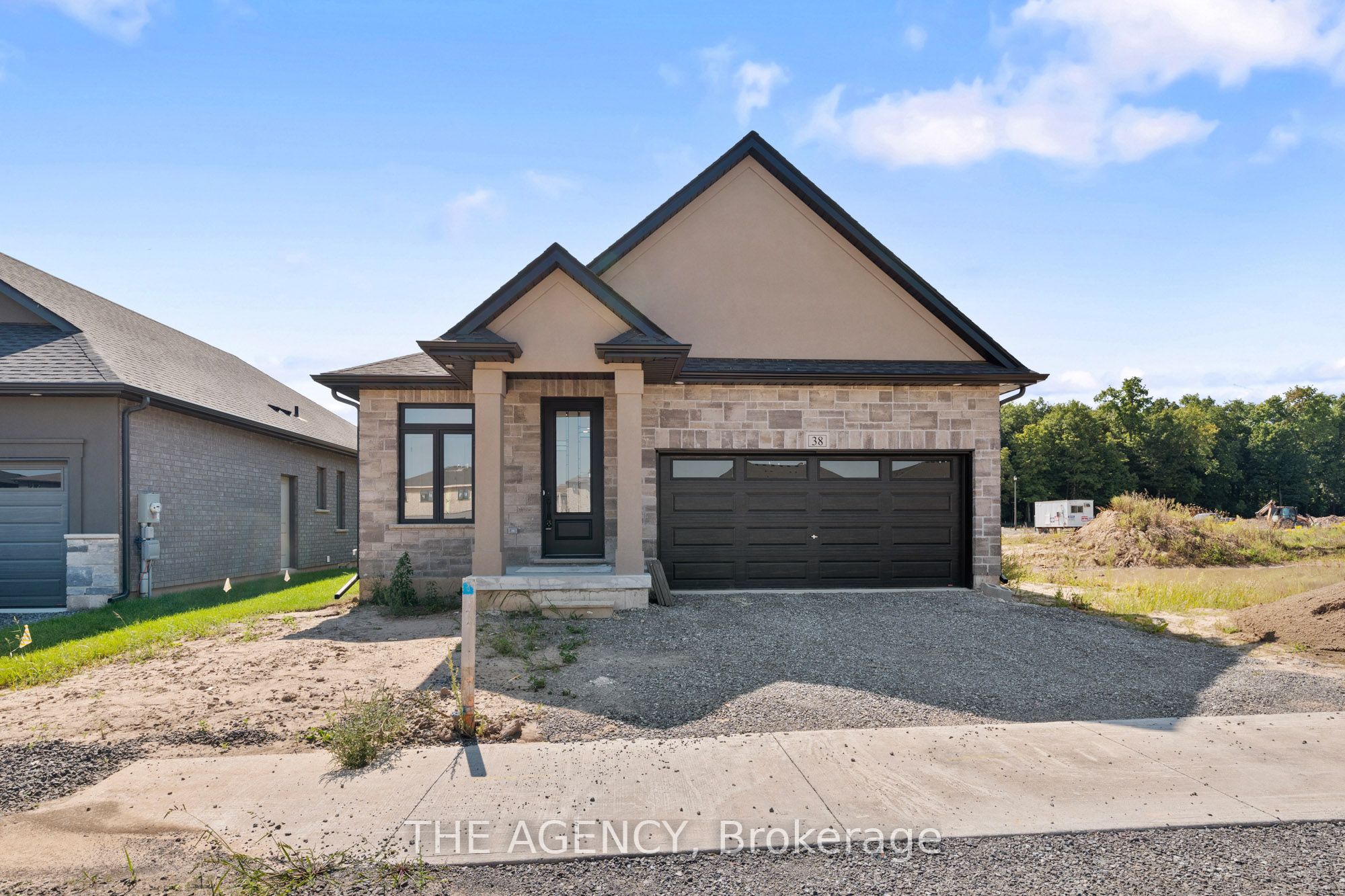 Photo 40 of 38 Marie Street, Pelham, Fonthill — HOMEH