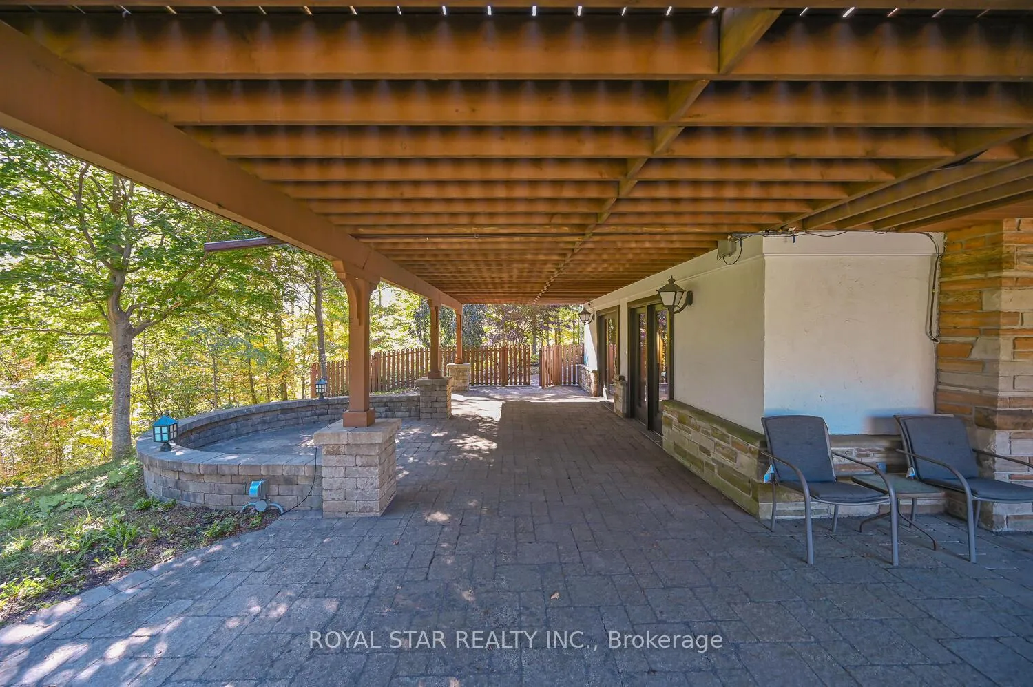 Photo 6 of 29 Cedar Drive, Caledon, Rural Caledon — HOMEH