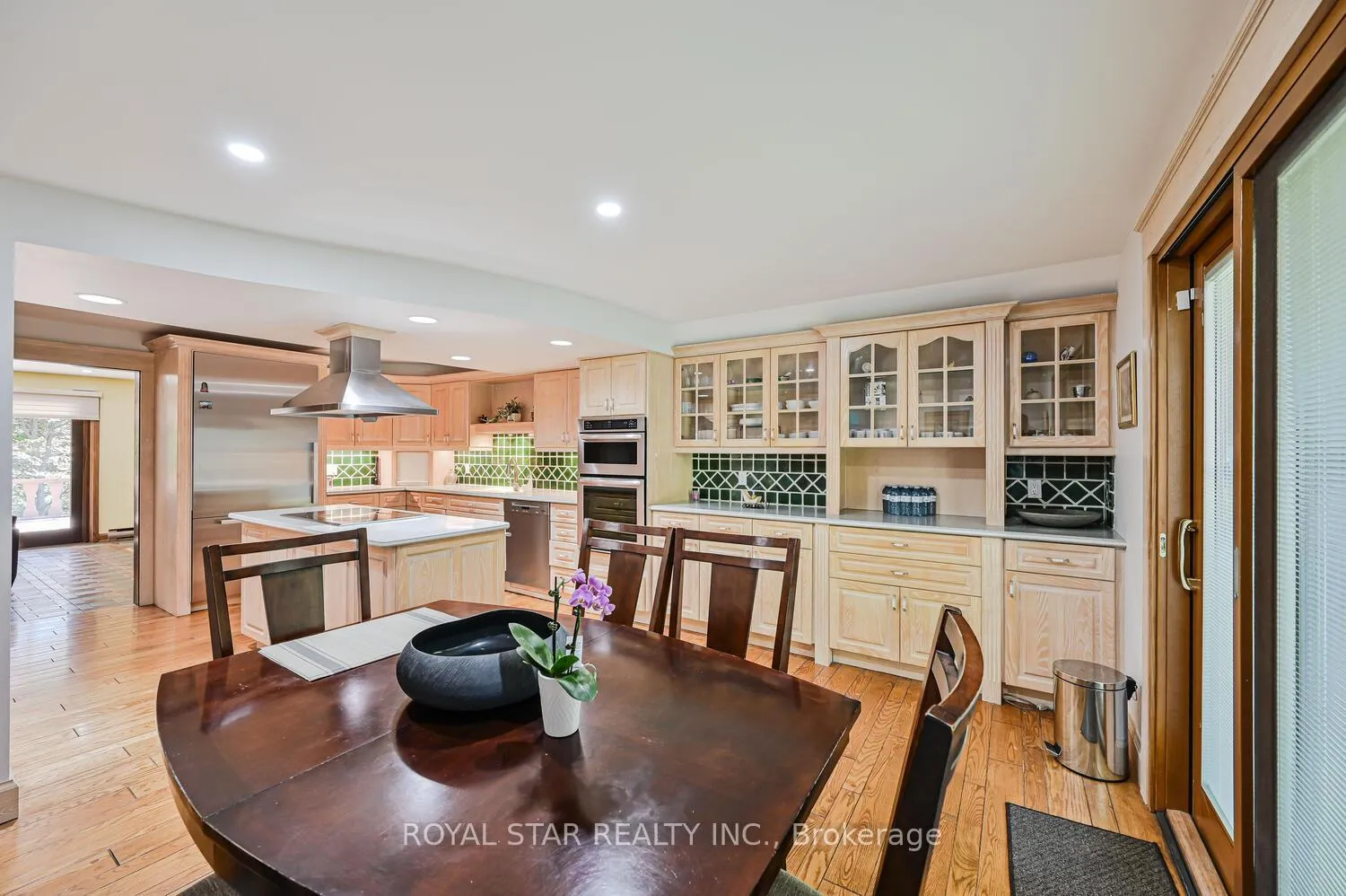 Photo 16 of 29 Cedar Drive, Caledon, Rural Caledon — HOMEH