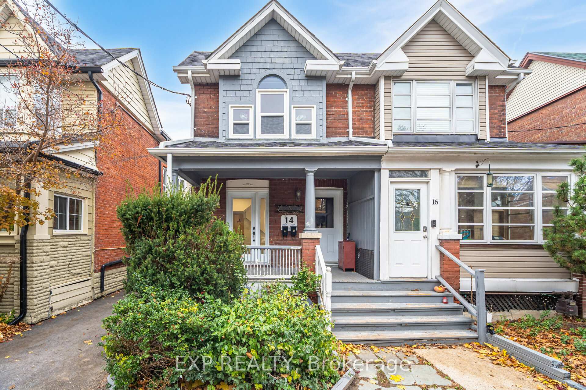 Front of Unit Main&Lo, 14 Hartford Avenue