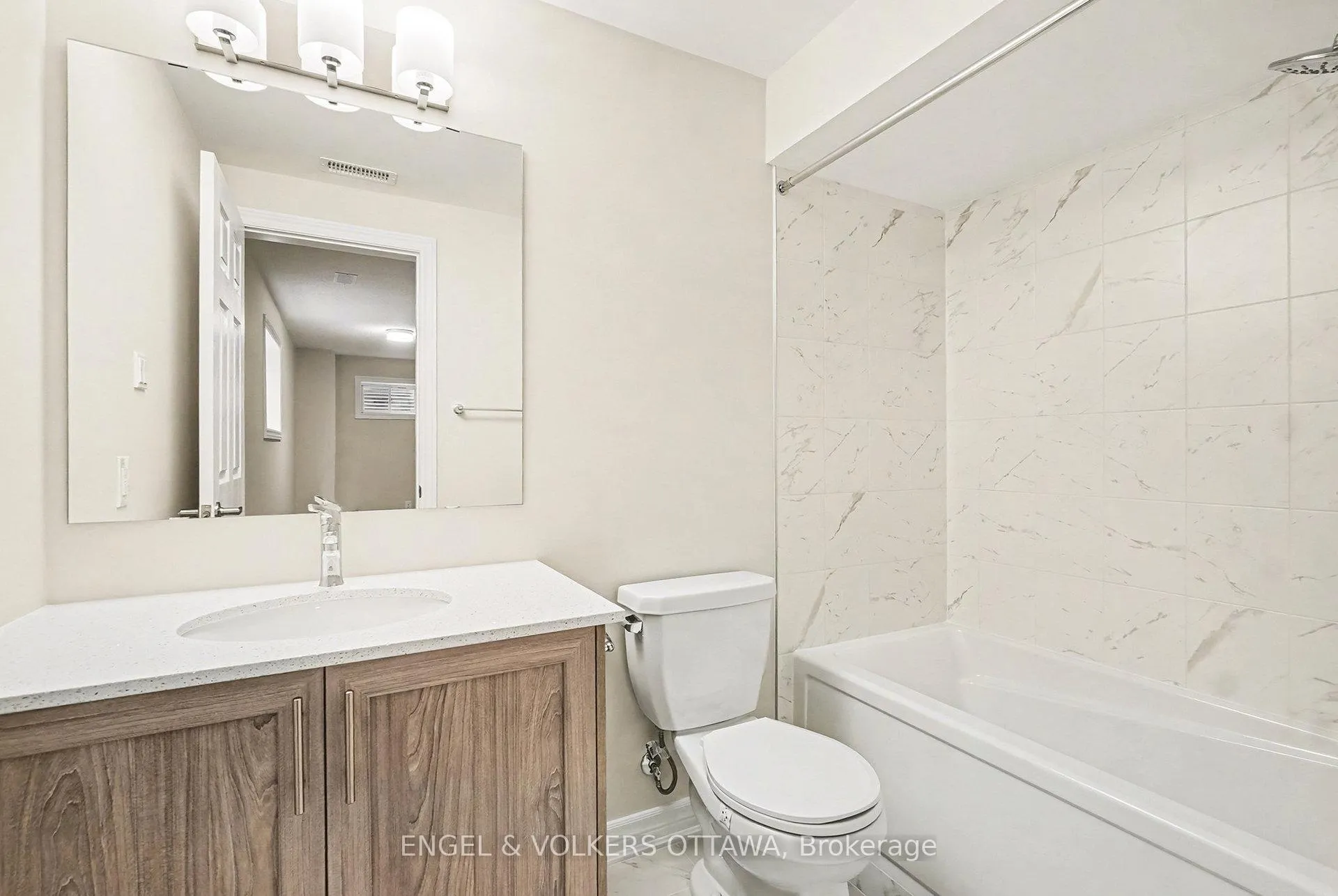 Photo 8 of 149 Ryan Reynolds Way, Ottawa, Avalon West — HOMEH