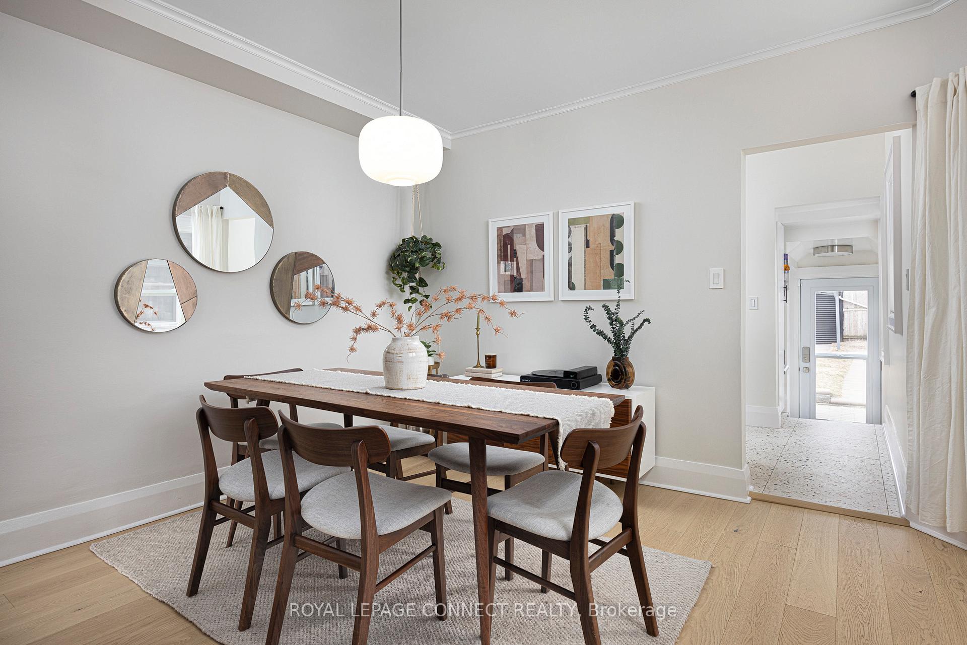 Photo 10 of 21 Sutherland Avenue, Toronto, Crescent Town — HOMEH