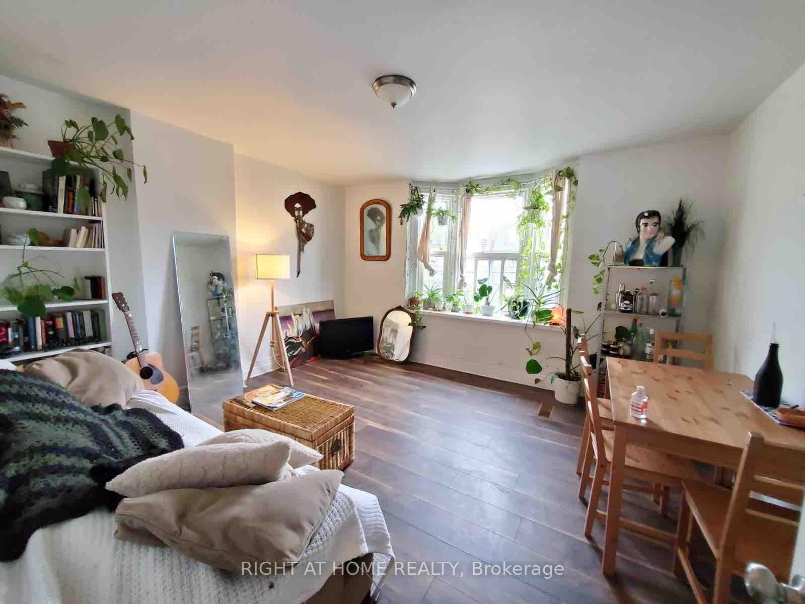 Photo 7 of Unit 2, 715 Ossington Avenue, Toronto, Palmerston-Little Italy — HOMEH