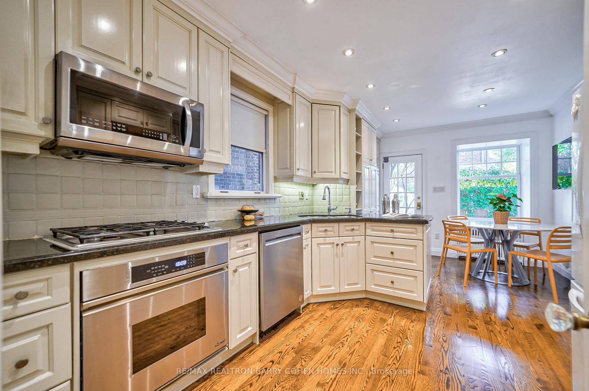 Photo 10 of 115 Glenview Avenue, Toronto, Lawrence Park South — HOMEH