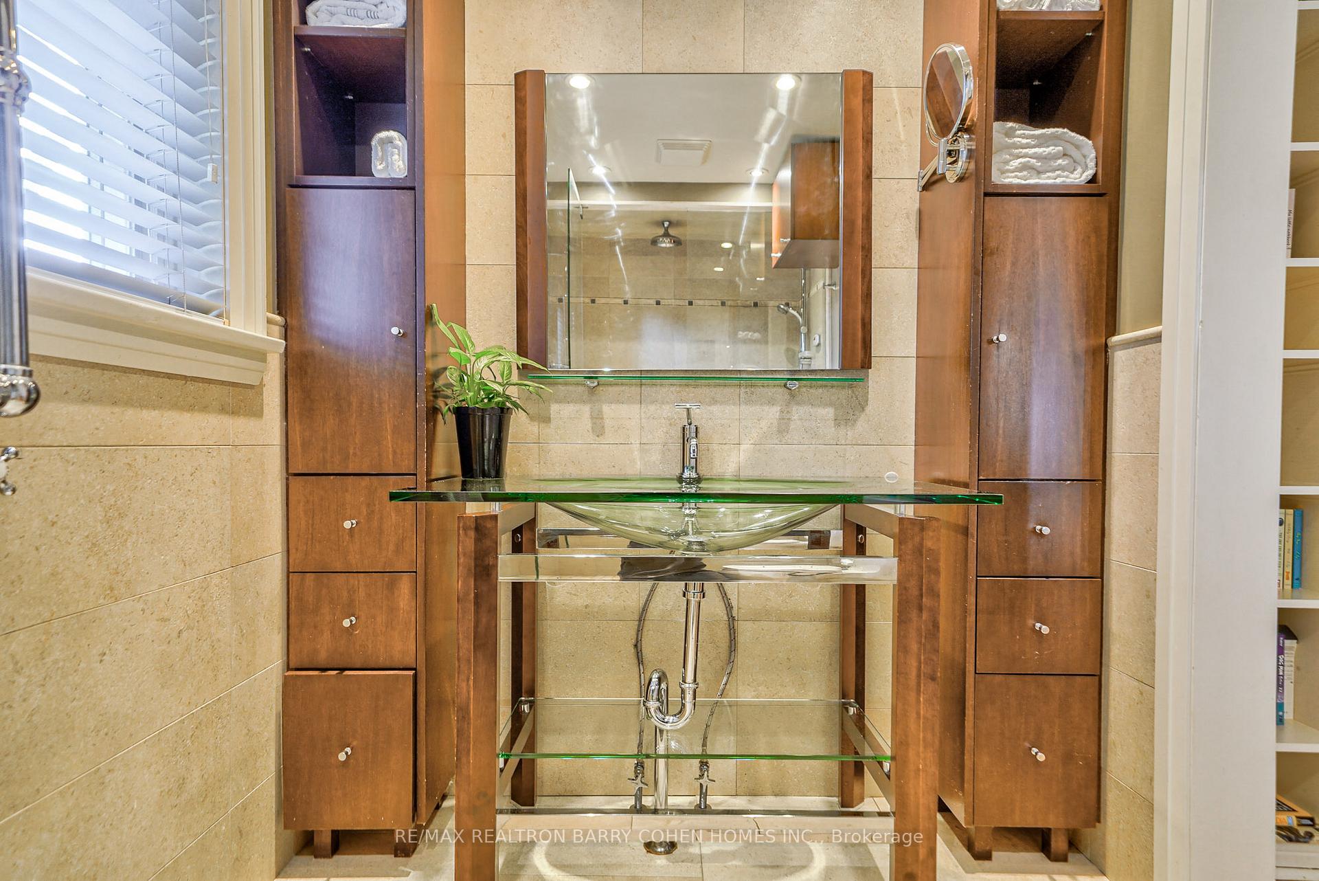Photo 23 of 115 Glenview Avenue, Toronto, Lawrence Park South — HOMEH