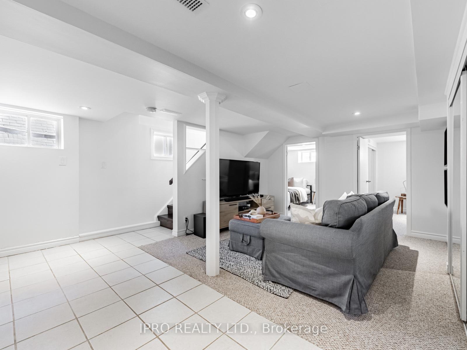 Photo 28 of 117 Virginia Avenue, Toronto, Danforth Village-East York — HOMEH