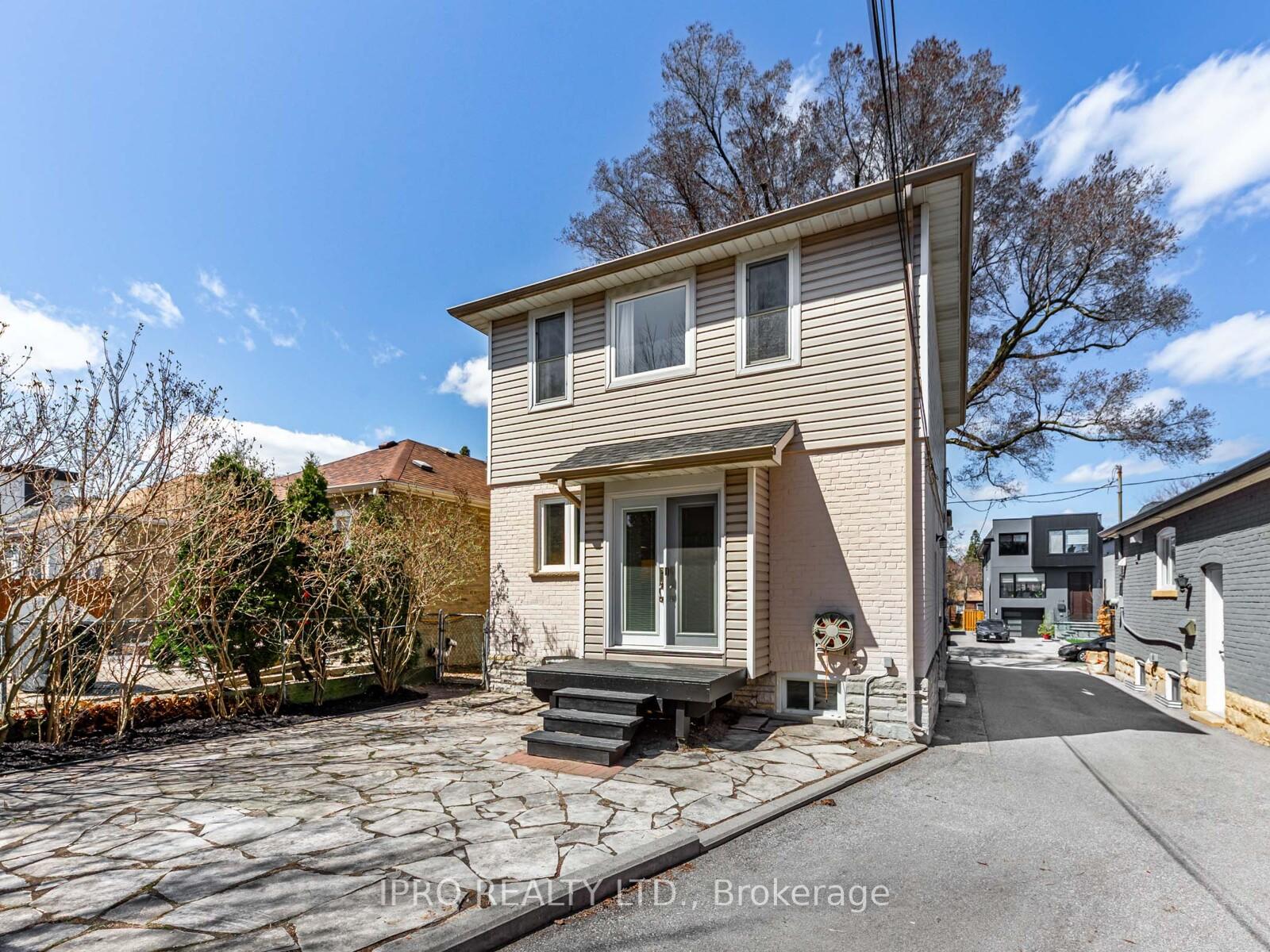 Photo 39 of 117 Virginia Avenue, Toronto, Danforth Village-East York — HOMEH