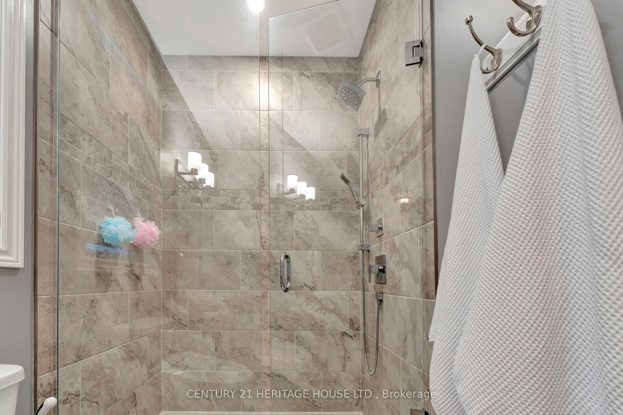 Photo 64 of 23 Hampton Street, Brant, Paris — HOMEH