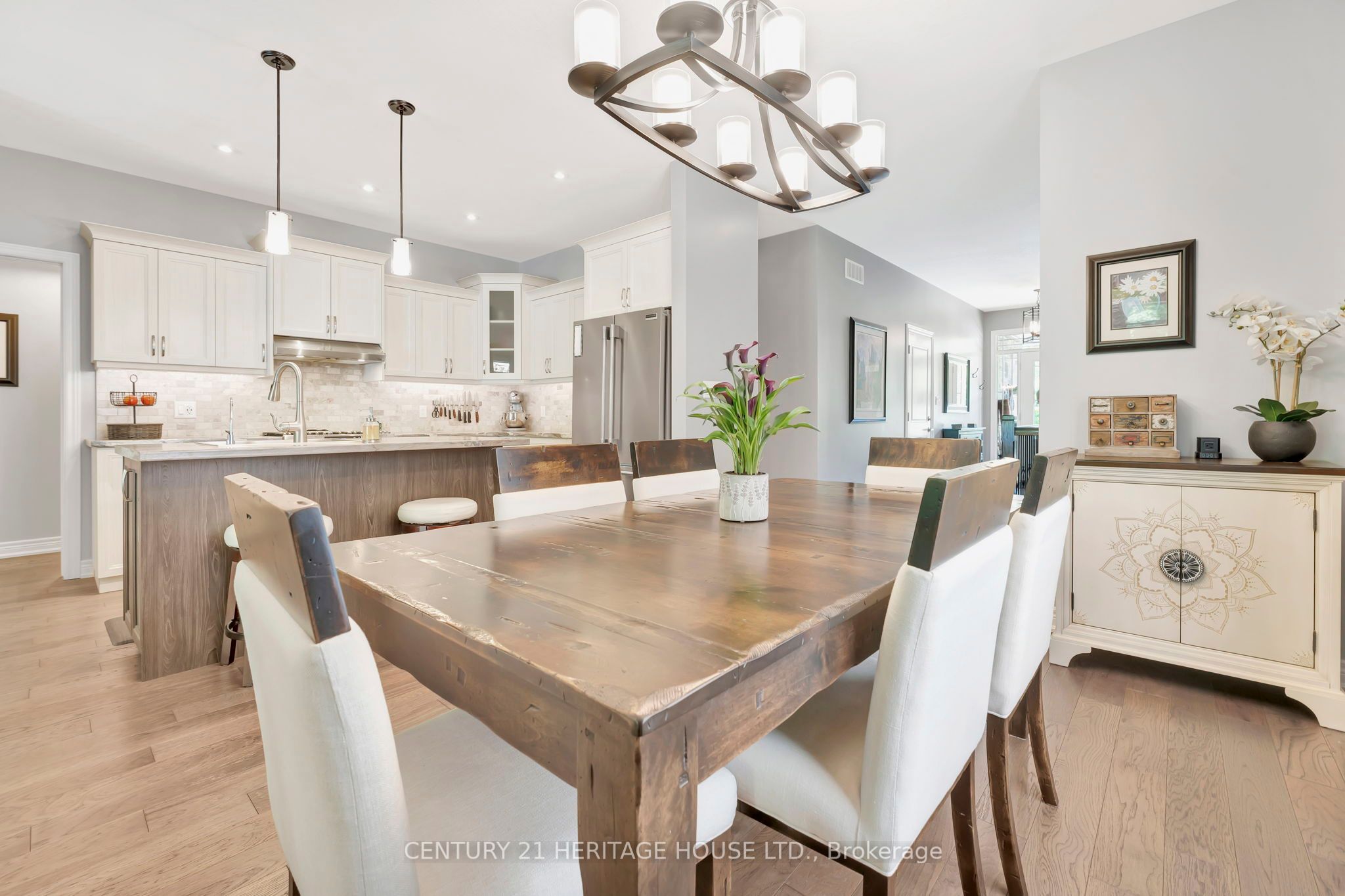 Photo 50 of 23 Hampton Street, Brant, Paris — HOMEH