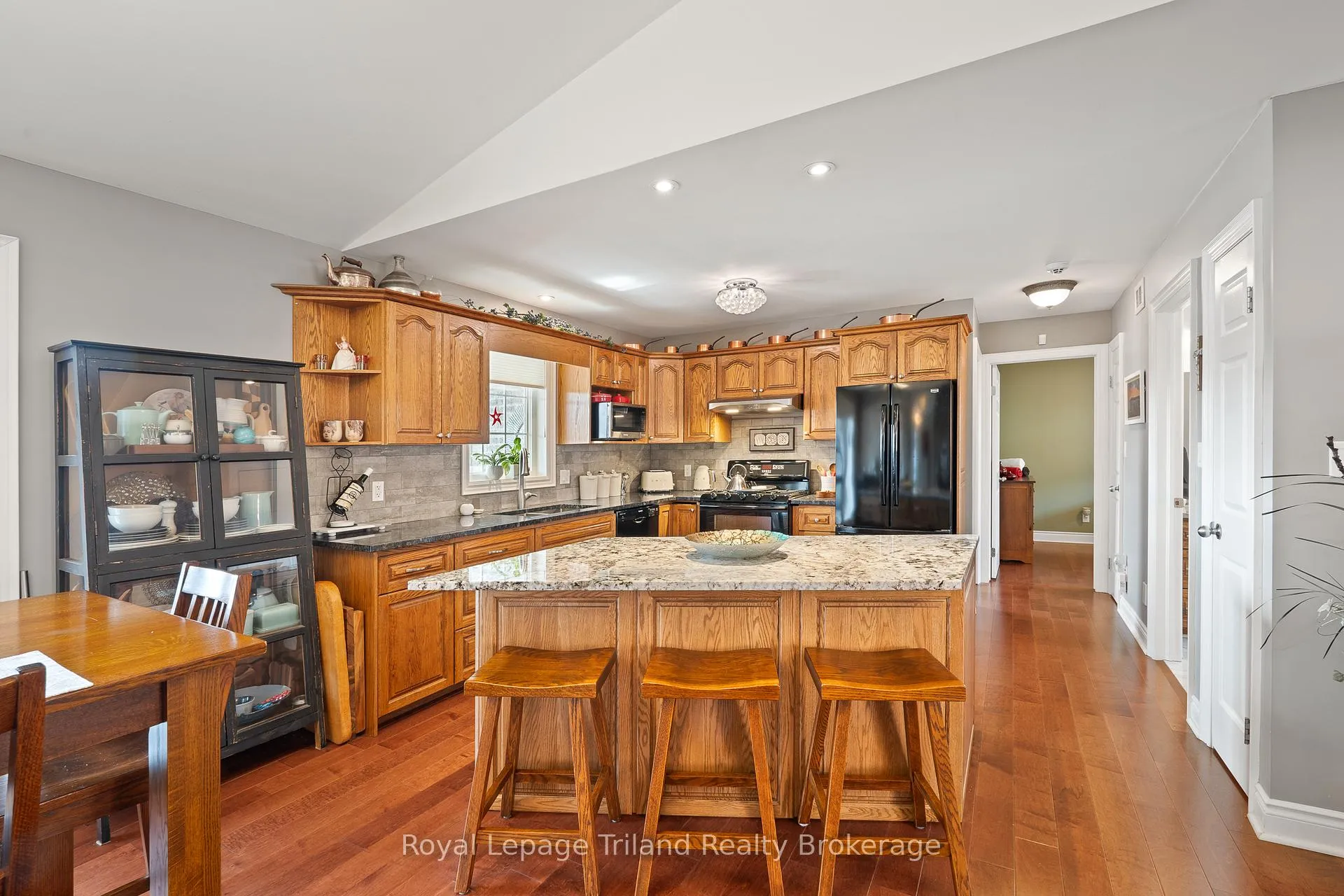 Photo 14 of 4 Clayton Street, West Perth, Mitchell — HOMEH