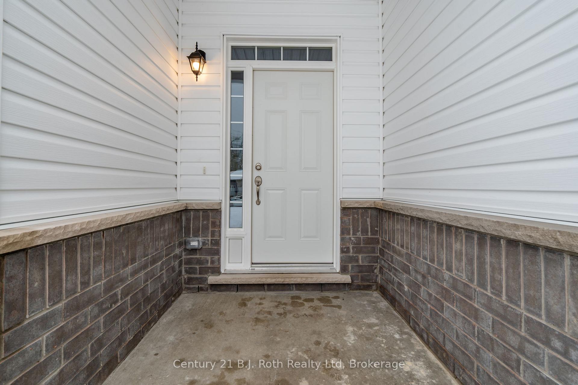 Photo 4 of 53 Ralph Dalton Boulevard, Tay, Victoria Harbour — HOMEH