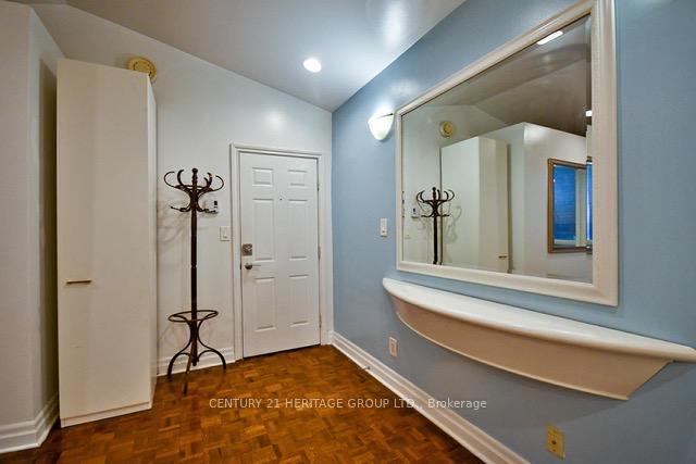 Photo 3 of Unit 2, 1007 Bathurst Street, Toronto, The Annex — HOMEH