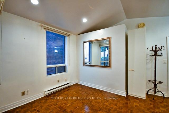 Photo 5 of Unit 2, 1007 Bathurst Street, Toronto, The Annex — HOMEH
