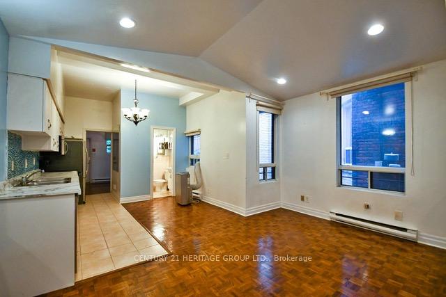 Photo 9 of Unit 2, 1007 Bathurst Street, Toronto, The Annex — HOMEH