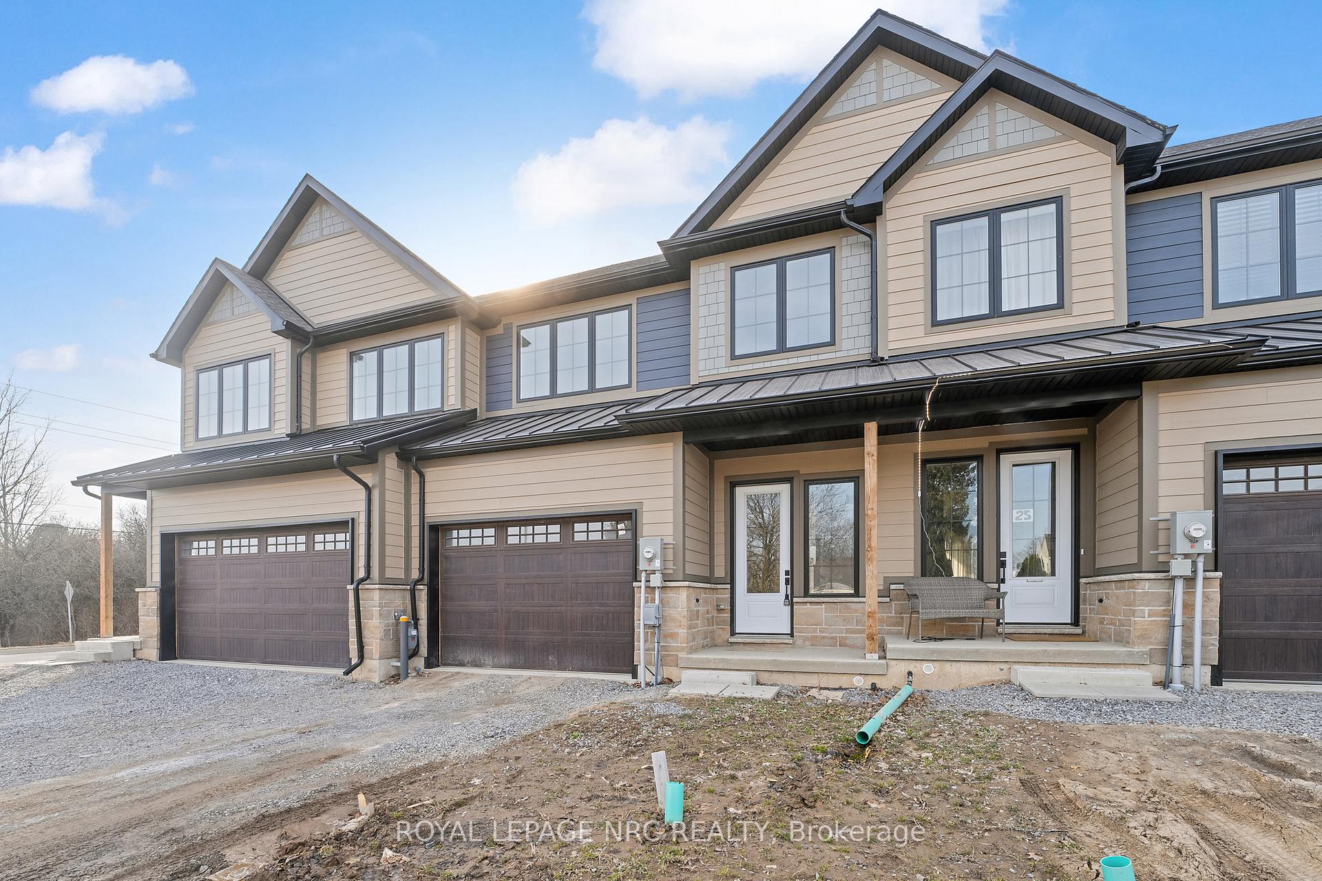 Photo 2 of 29 Beaverloch Drive, Thorold, Confederation Heights — HOMEH