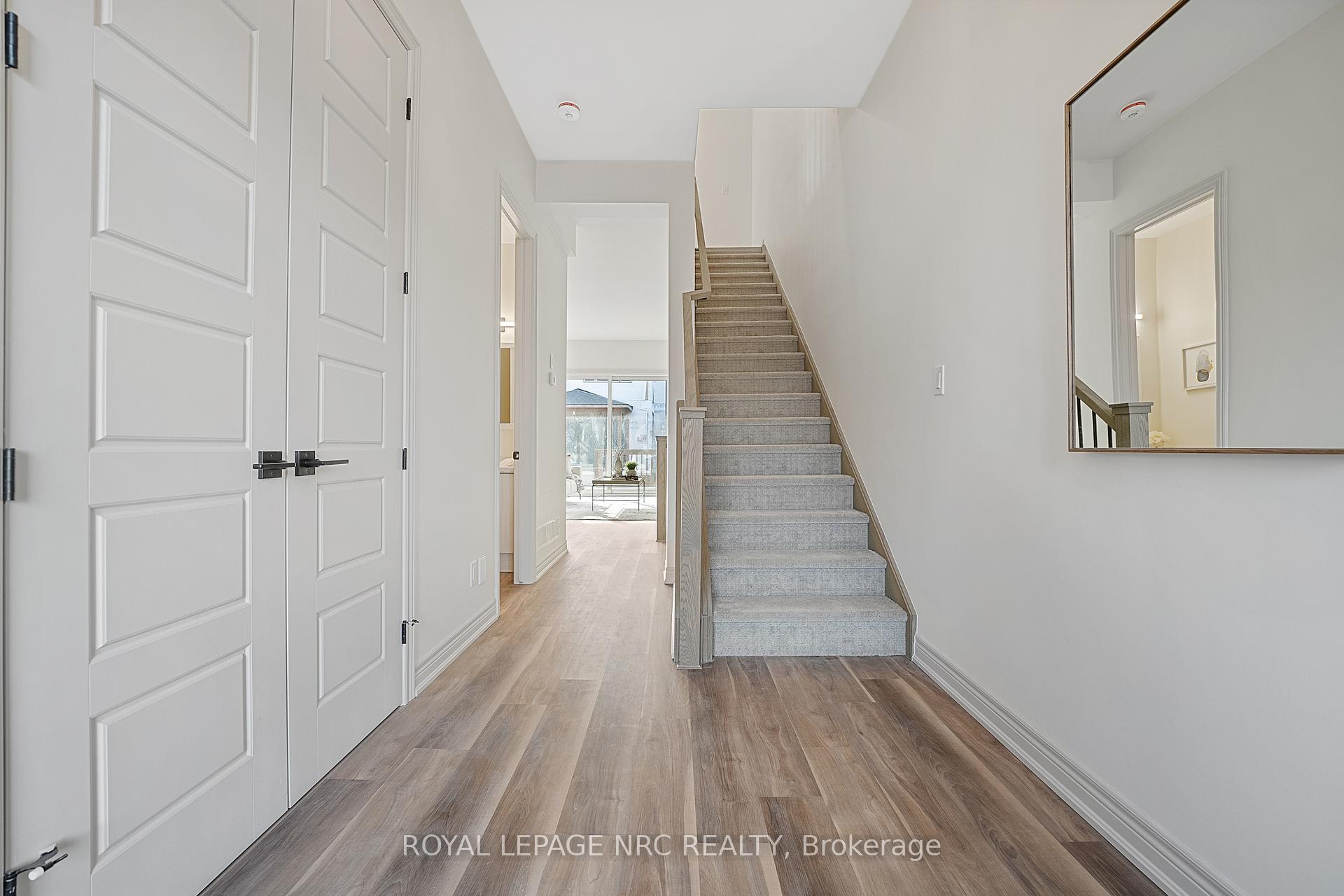 Photo 11 of 29 Beaverloch Drive, Thorold, Confederation Heights — HOMEH