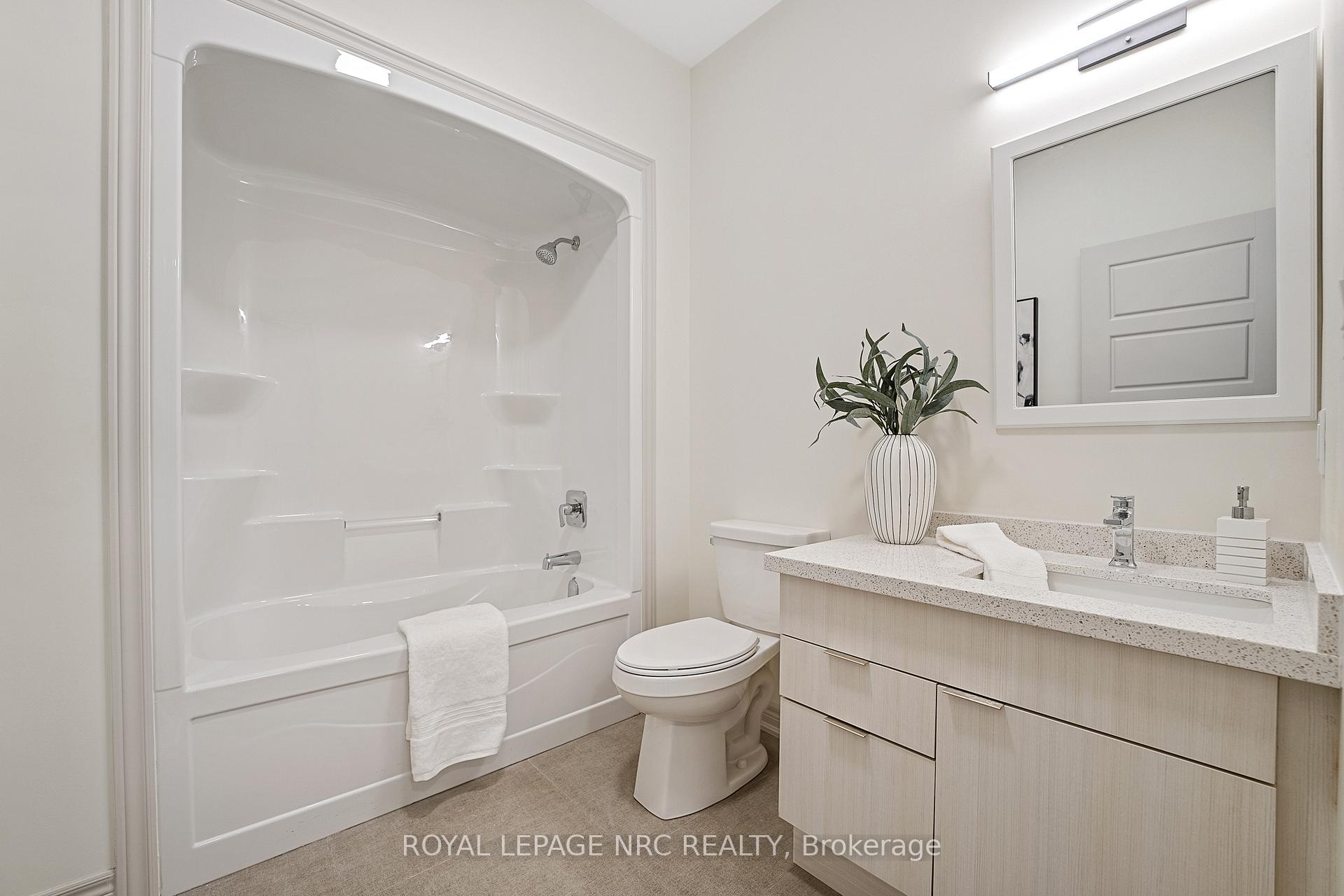 Photo 37 of 29 Beaverloch Drive, Thorold, Confederation Heights — HOMEH