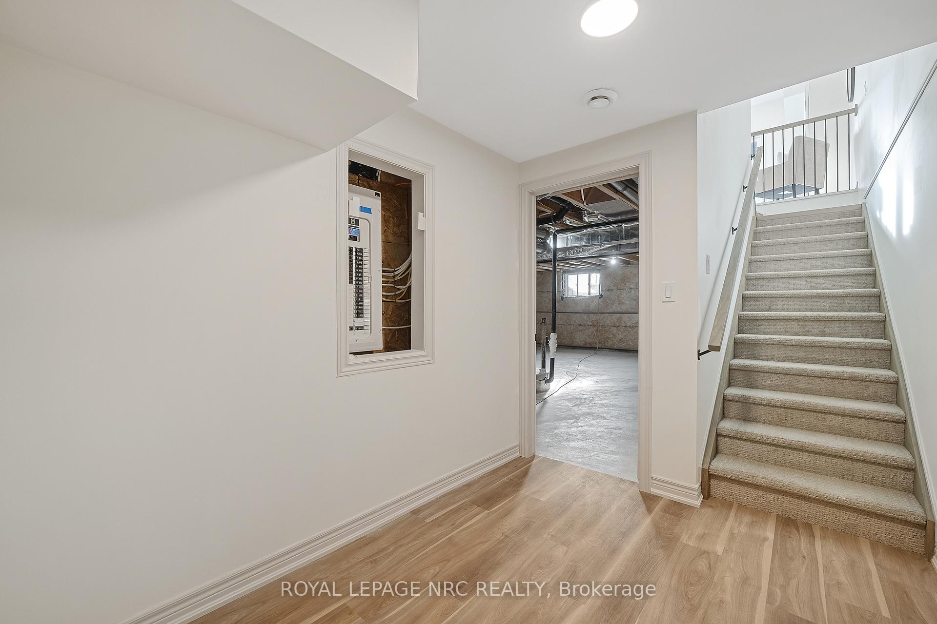 Photo 38 of 29 Beaverloch Drive, Thorold, Confederation Heights — HOMEH