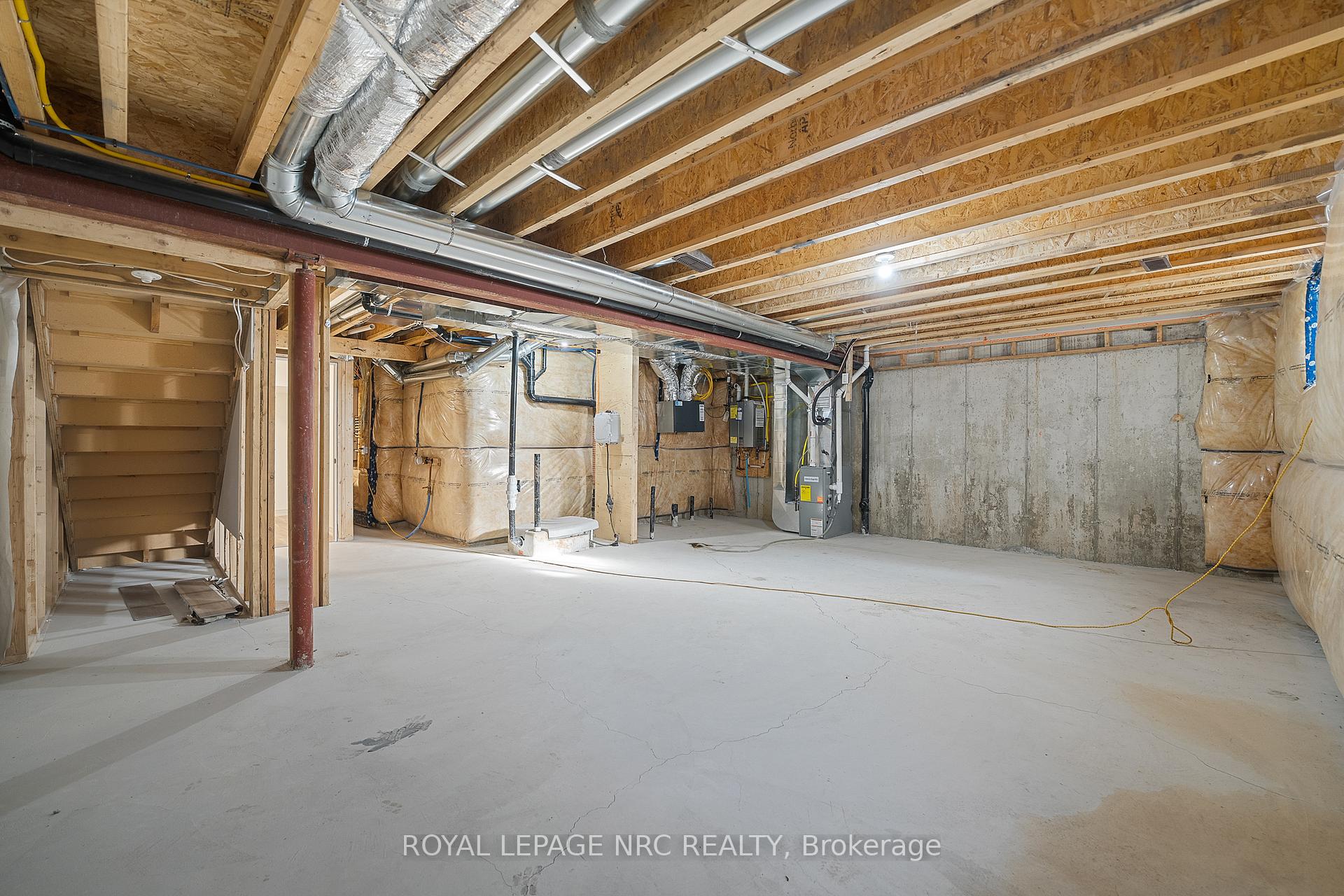 Photo 39 of 29 Beaverloch Drive, Thorold, Confederation Heights — HOMEH