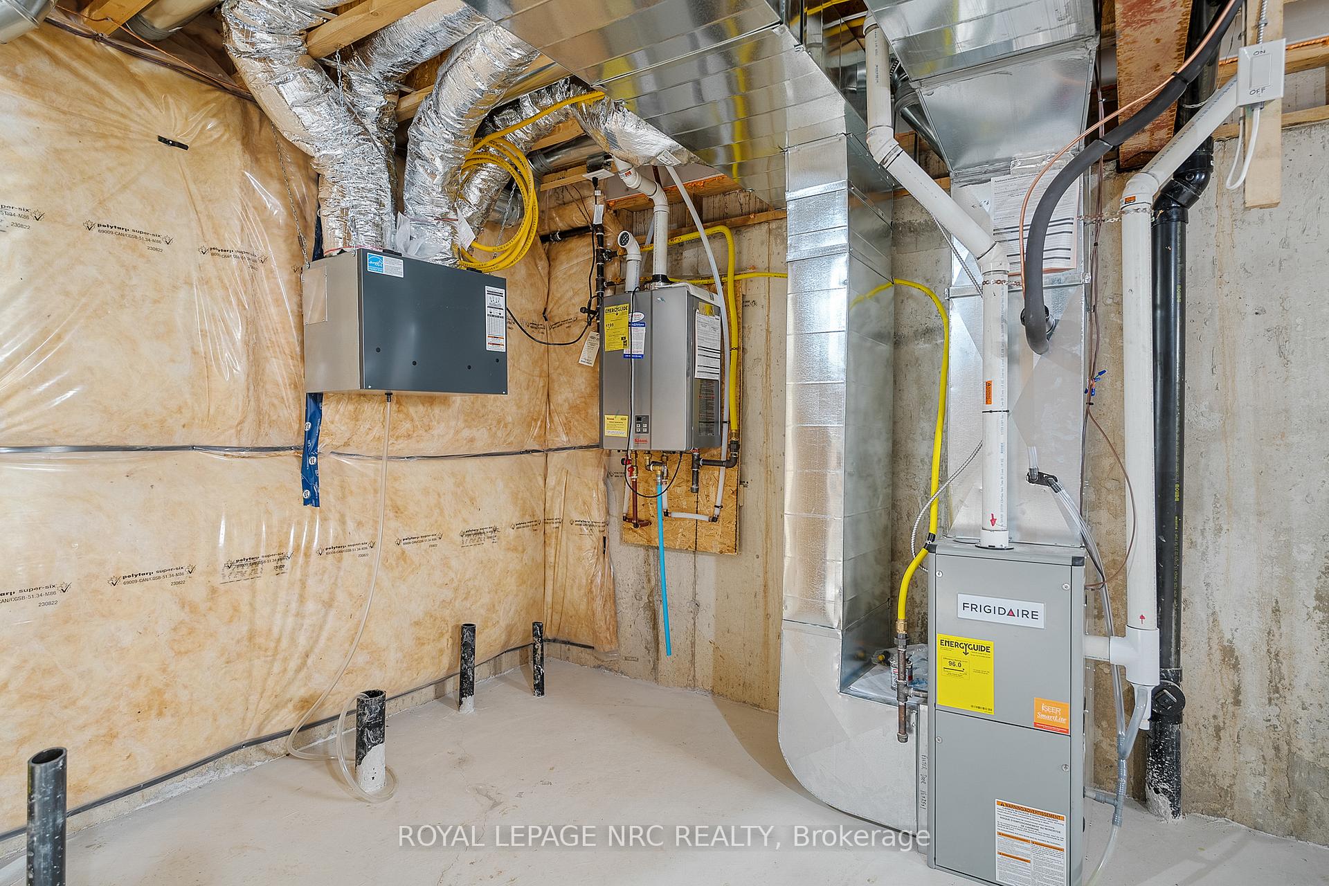 Photo 40 of 29 Beaverloch Drive, Thorold, Confederation Heights — HOMEH