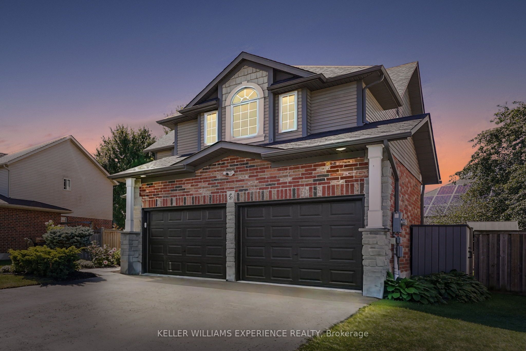 Photo 2 of 20 Armeda Clow Crescent, Essa, Angus — HOMEH
