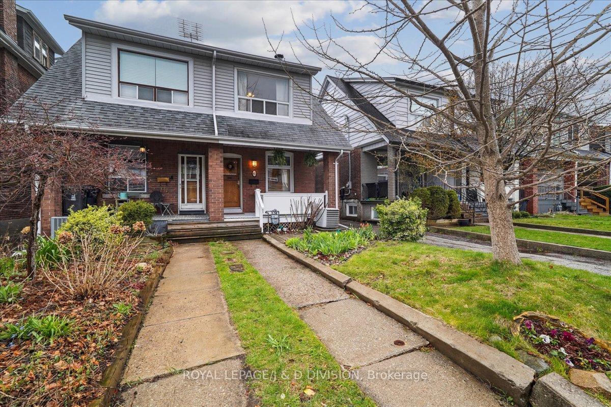 Photo 3 of 41 Fielding Avenue, Toronto, Danforth — HOMEH