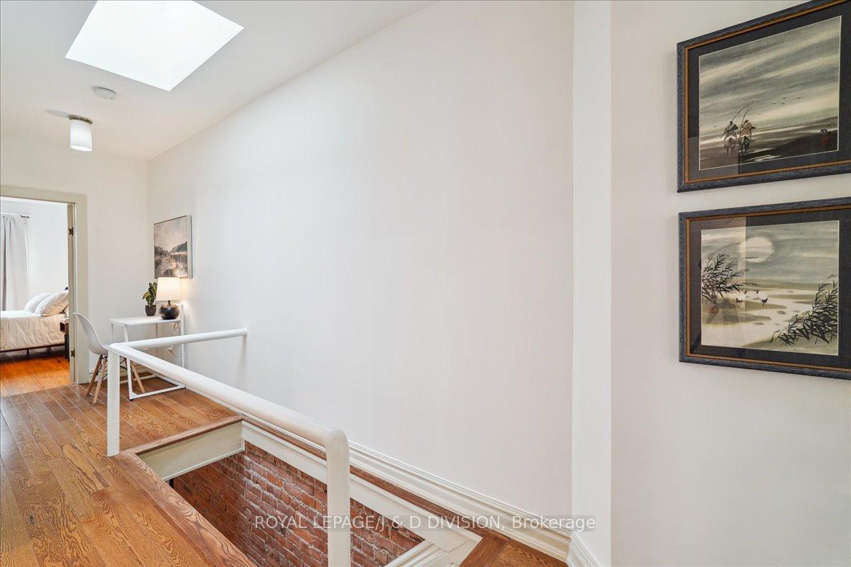 Photo 20 of 41 Fielding Avenue, Toronto, Danforth — HOMEH