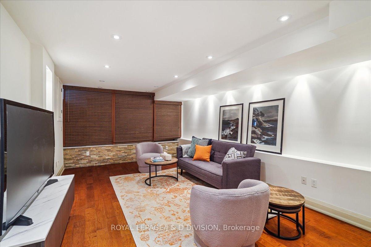 Photo 31 of 41 Fielding Avenue, Toronto, Danforth — HOMEH