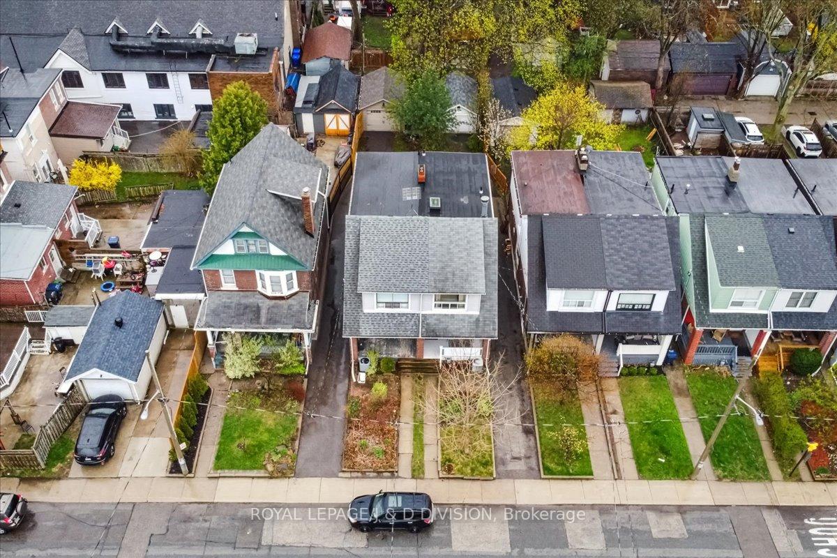 Photo 45 of 41 Fielding Avenue, Toronto, Danforth — HOMEH