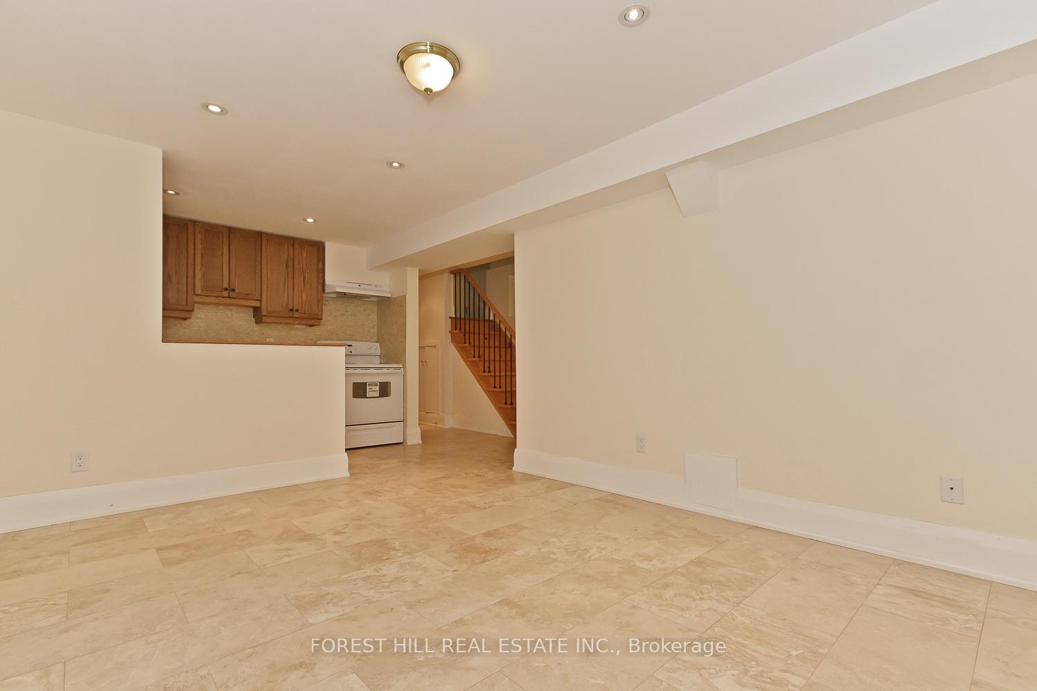 Photo 11 of Unit Bsmnt, 624 Huron Street, Toronto, The Annex — HOMEH