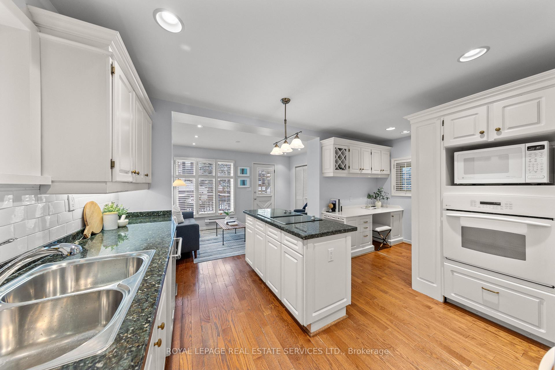 Photo 38 of 208 Glenforest Road, Toronto, Lawrence Park North — HOMEH