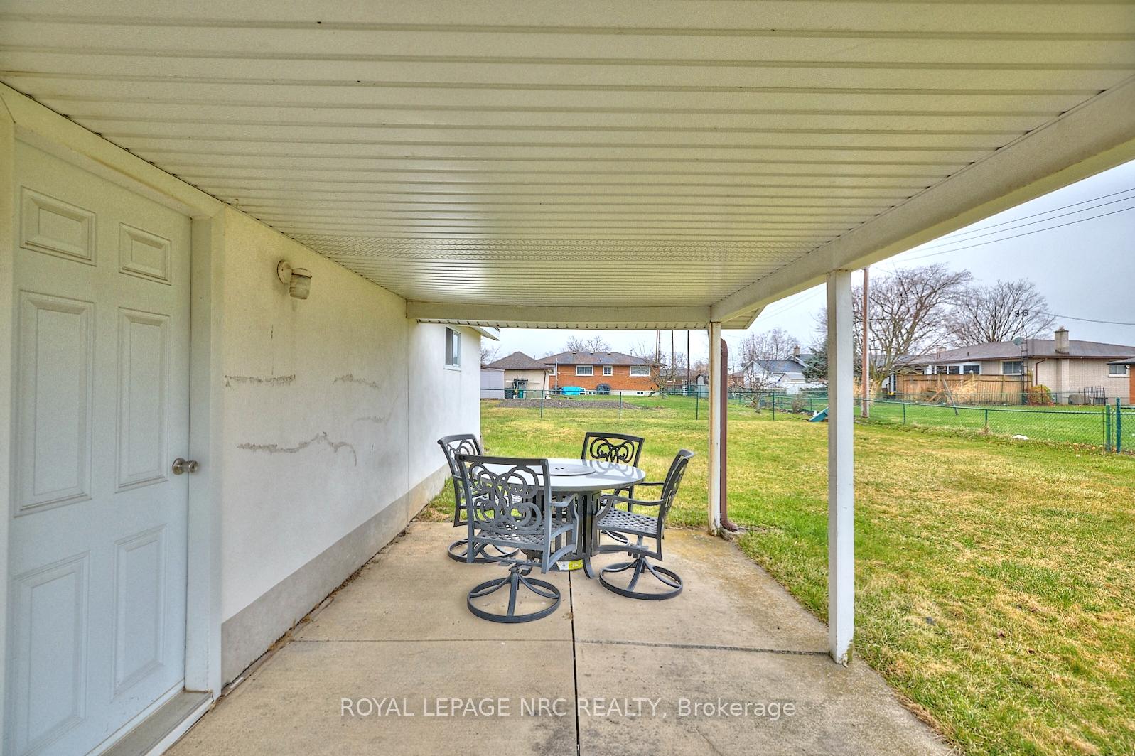 Photo 36 of 75 Rose Avenue, Thorold, Thorold Downtown — HOMEH