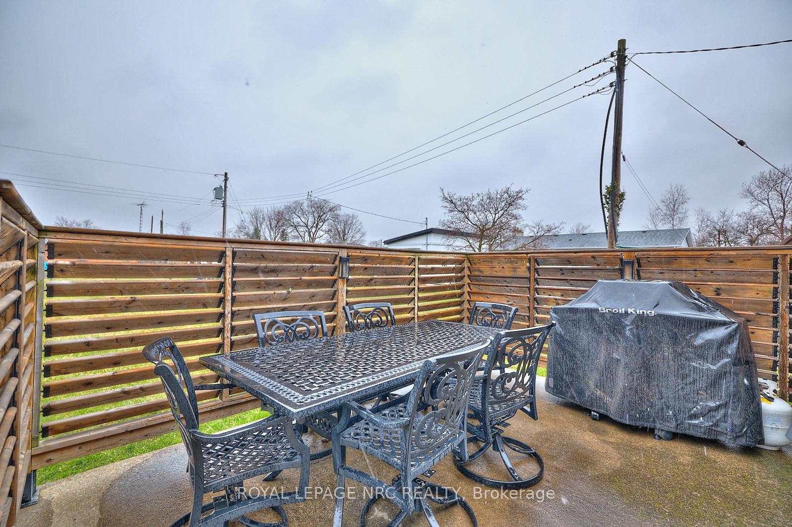 Photo 38 of 75 Rose Avenue, Thorold, Thorold Downtown — HOMEH