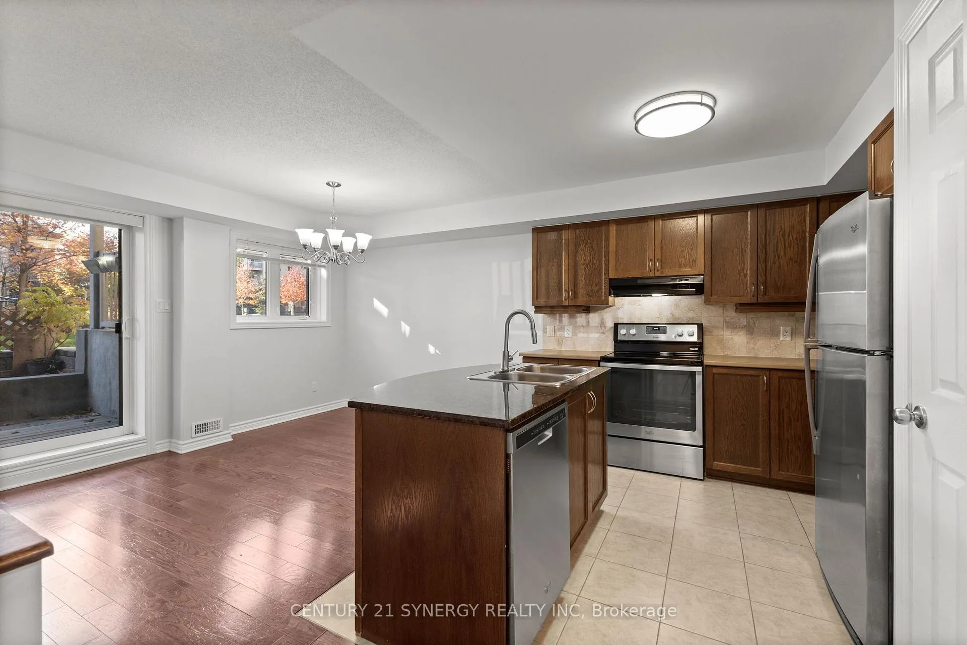 Photo 8 of Unit 2, 38 Barnstone Drive, Ottawa, Barrhaven East — HOMEH
