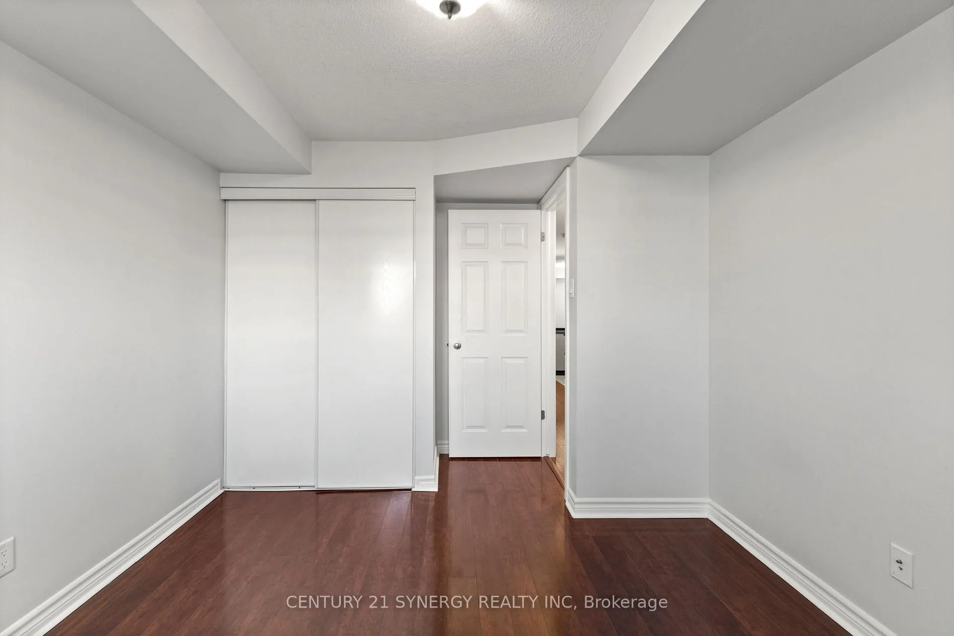 Photo 19 of Unit 2, 38 Barnstone Drive, Ottawa, Barrhaven East — HOMEH