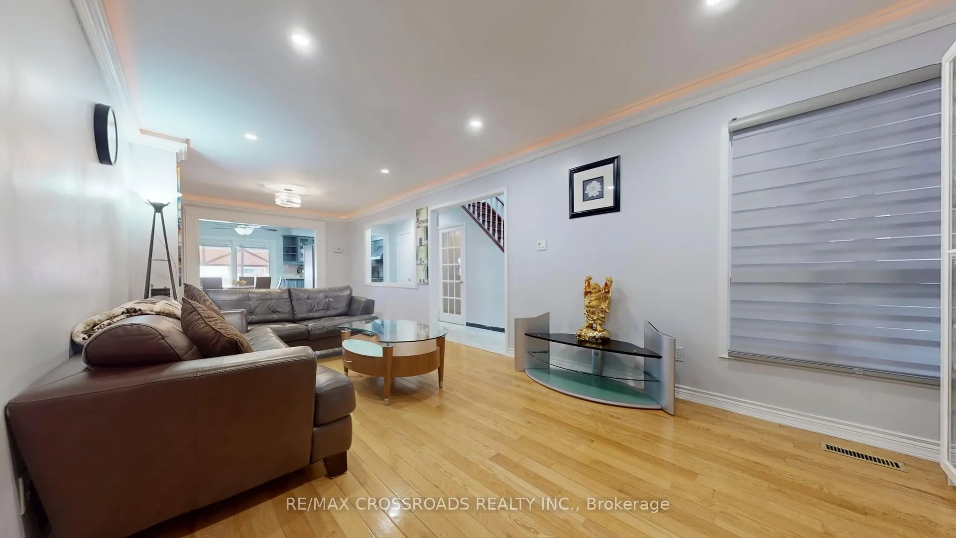 Photo 6 of 25 Rowe Court, Markham, Middlefield — HOMEH