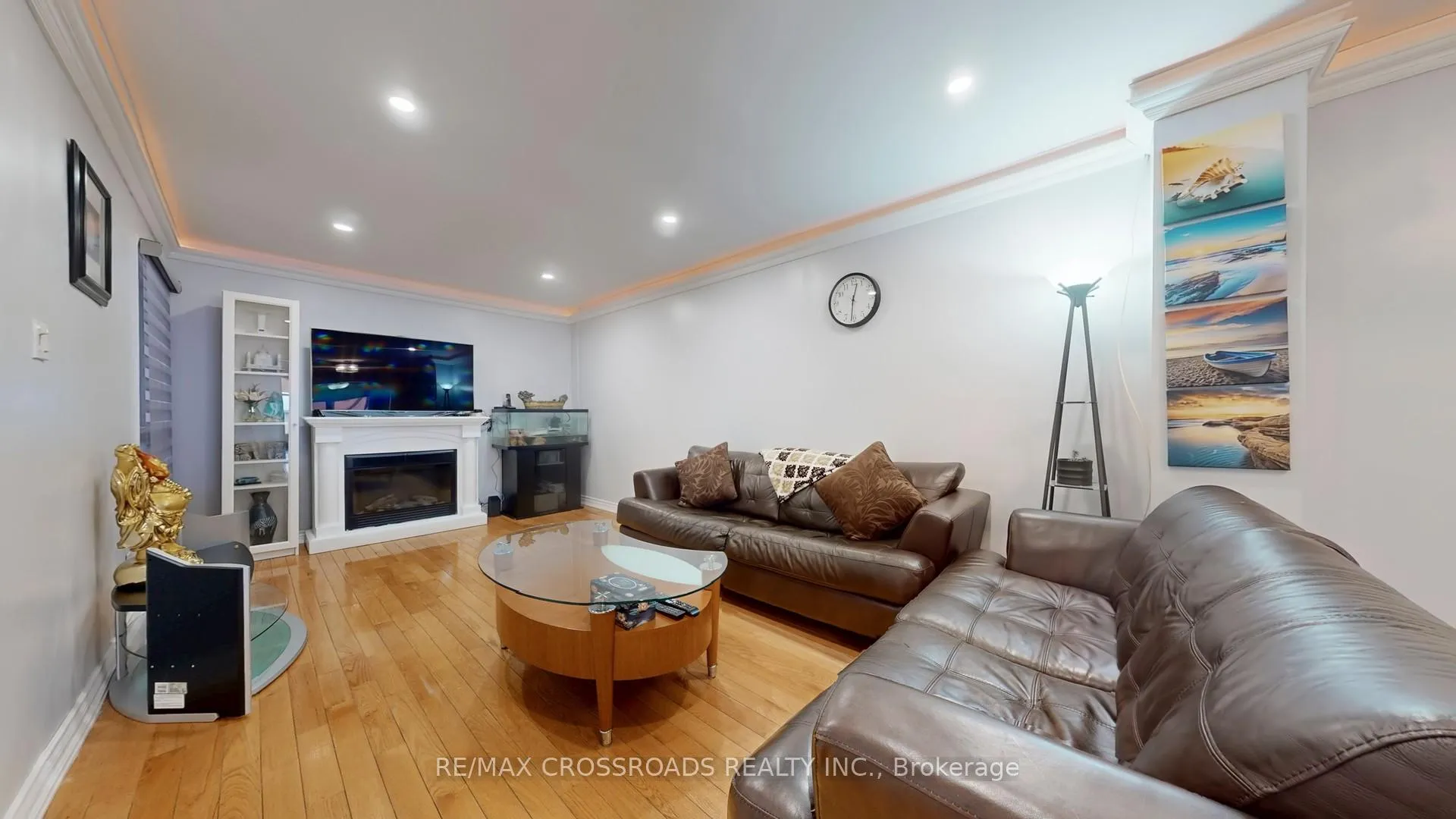 Photo 7 of 25 Rowe Court, Markham, Middlefield — HOMEH